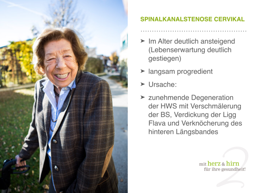 Eine ältere Darme die lächelnd in die Kamera guckt und nebenbei befinden sich Informationen zum Thema Spinalkanalstenose Cervikal.